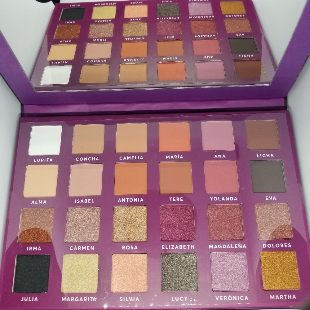 Macaria Beauty eyeshadow palette.